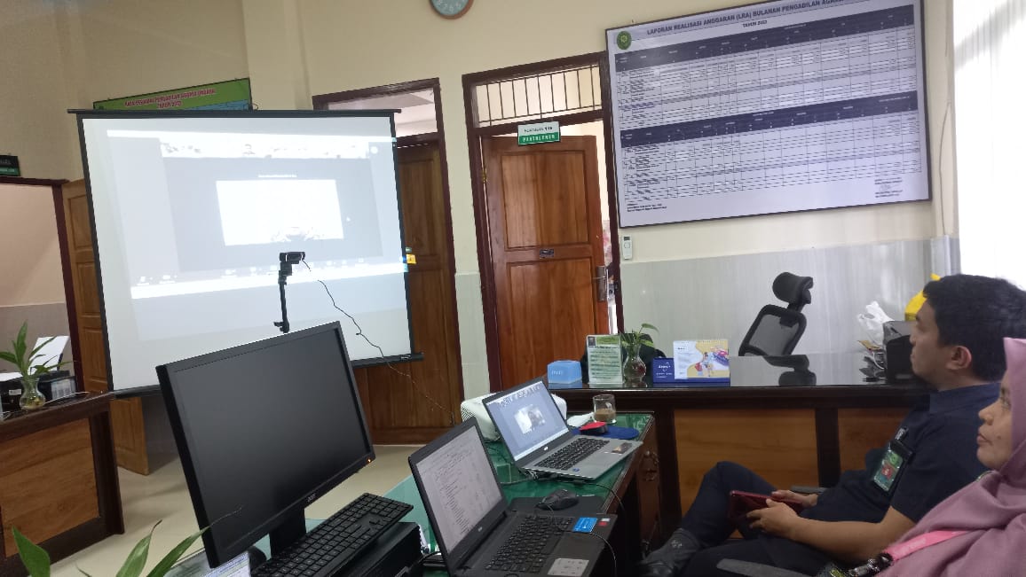 Ketgam. Sekretaris PA Unaaha Beserta Kasubbag PTIP Mengikuti Pendampingan Penyusunan RKA-KL TA. 2023 Secara Daring